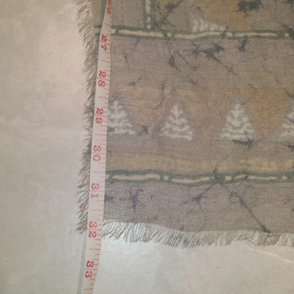 Sheer Scarf - Picture 4 of 7